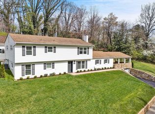 763 Oakwood Dr SW, Roanoke, VA