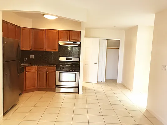 Rented by NY Space Finders Inc. | media 2