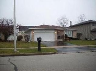 2123 W Cimarron Way, Addison, IL 60101