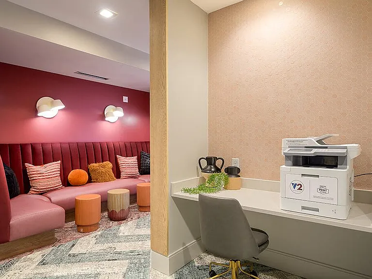 V2 Apartments — Photo 32
