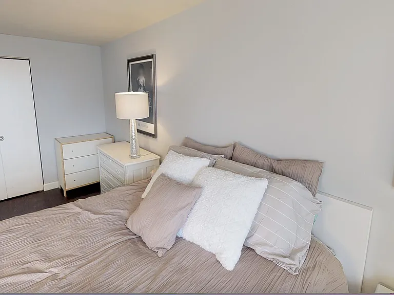 607 Clara Ave #204 — Photo 11