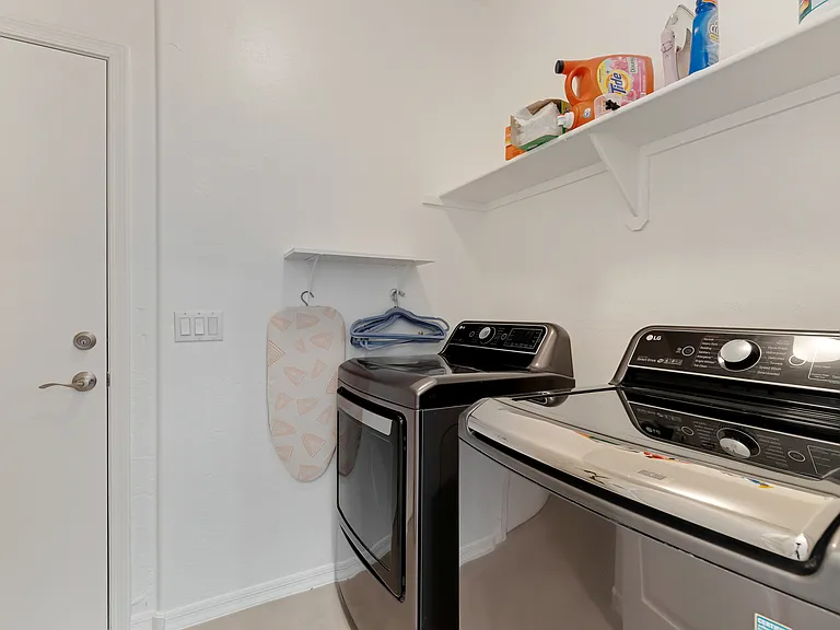 4832 N Woodmere Fairway #C104 — Photo 16
