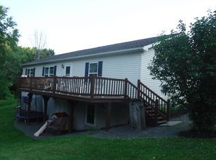 21 Vorpagel Ln, Dushore, PA 18614