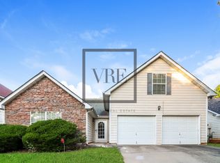 2217 Creel Rd, College Park, GA 30349