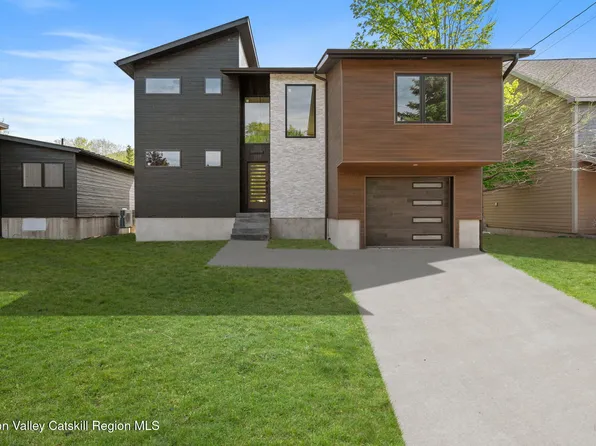 7763 Main Street, Hunter, NY 12442