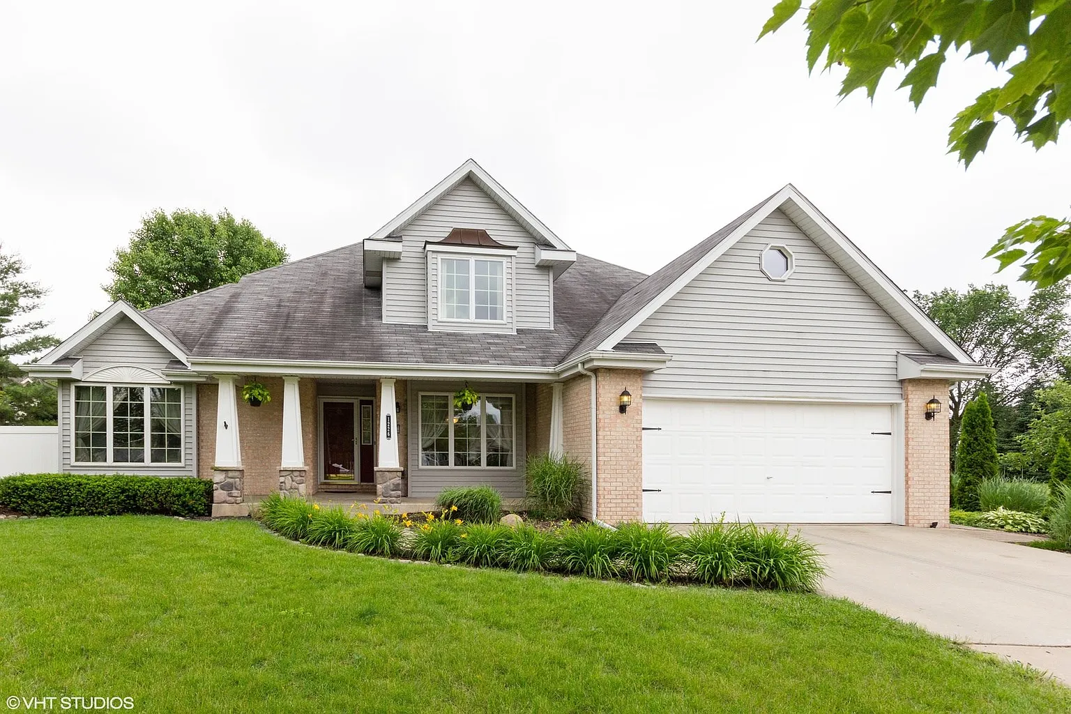 1226 Conquest Ct photo 1