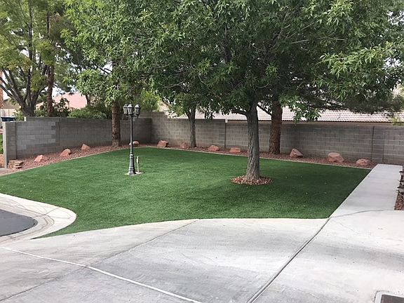 No maintenance front lawn