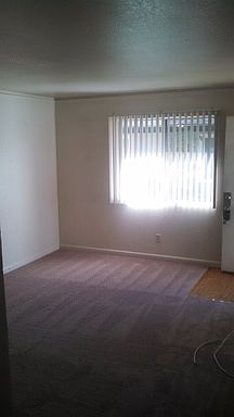 2nd image of 89 Tabor Ave APT 3