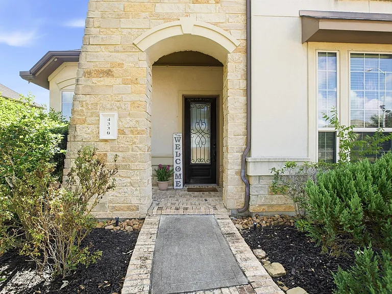 4330 Cobalt Cross St — Photo 41