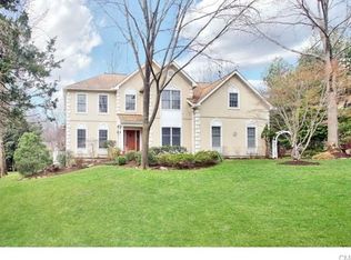 400 Flintlock Rd, Southport, CT 06890