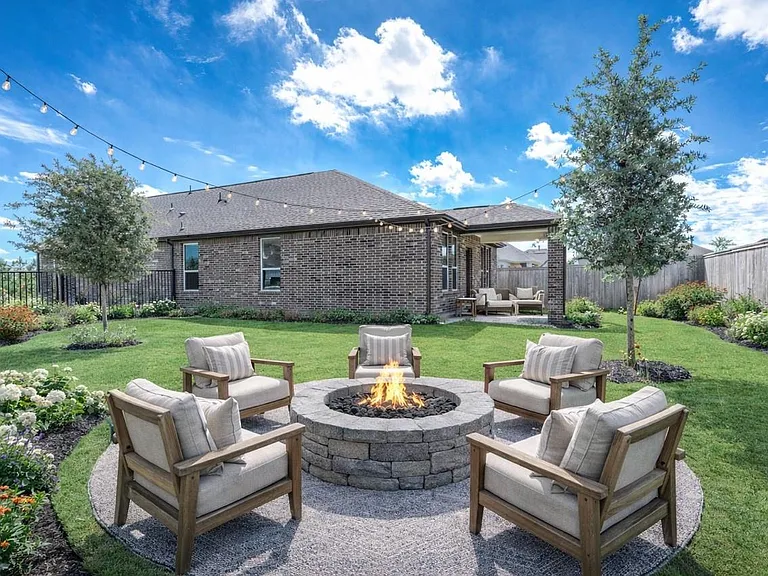 12531 Mulberry Creek Dr — Photo 1