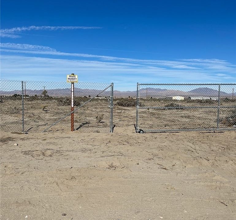 1st image of 0 Visalia Ave