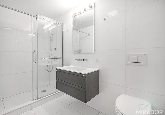 Rented by Mirador Real Estate | media 21