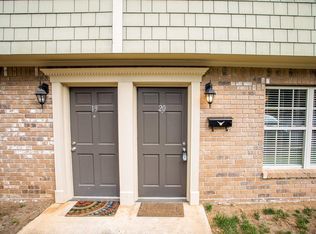 20 Villa Ct SE, Smyrna, GA 30080