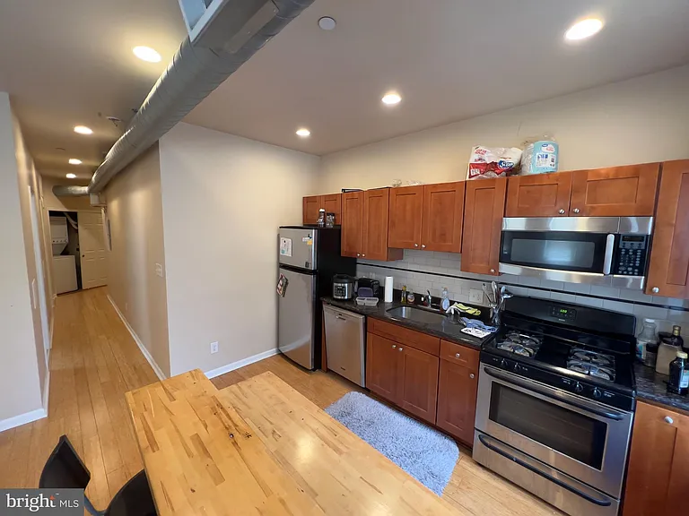 1920 N 7th St #2 — Photo 7