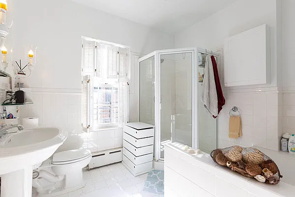 Rented by Double R Ventures LLC | media 45