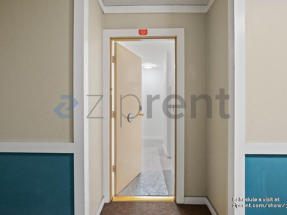 4th image of 1760 Halford Ave Unit 274