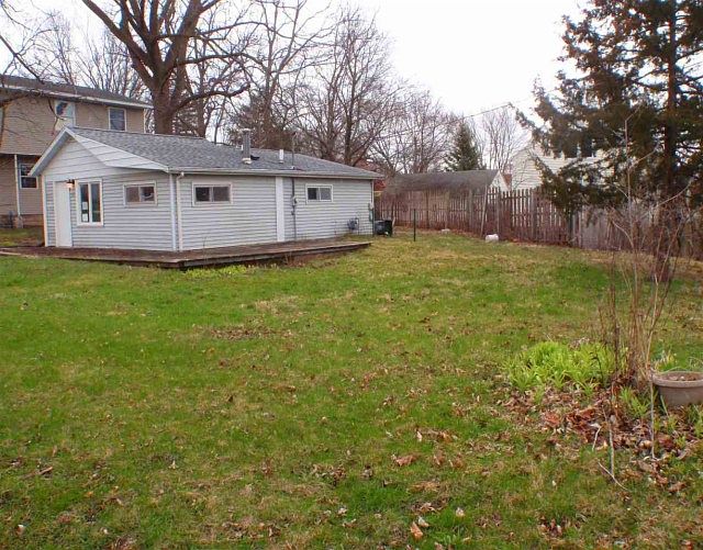 2nd image of 4301 Maher Ave