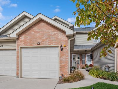 108 Golfview Dr, Glendale Heights, IL, 60139