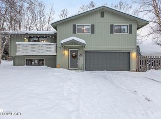 13730 Sunset View St, Anchorage, AK 99515