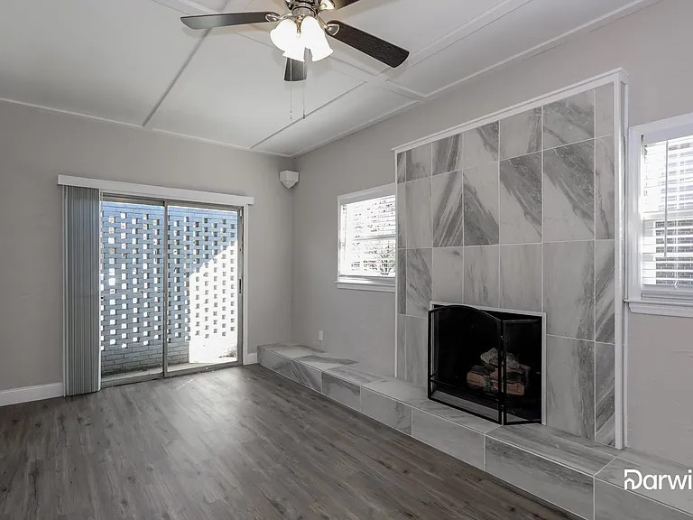 418 Meadow View Dr — Photo 6