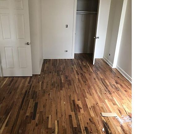 2nd image of 4244 W Van Buren St #2