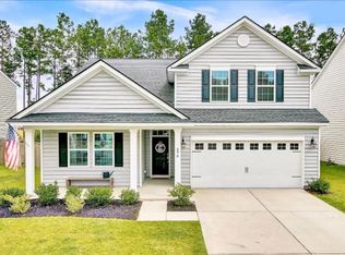 690 Redbud Ln, Summerville, SC 29486