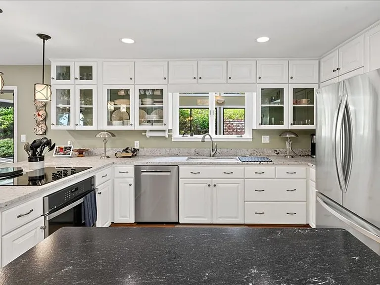 1050 Illahee Rd — Photo 11