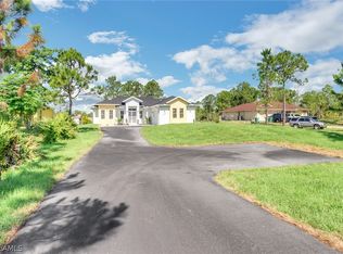 4047 Everglades Blvd N, Naples, FL 34120