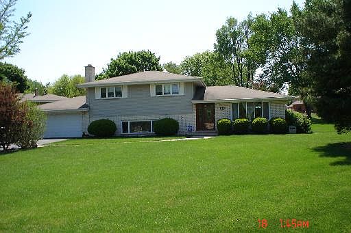 1st image of 16400 S Leslie Ann Dr