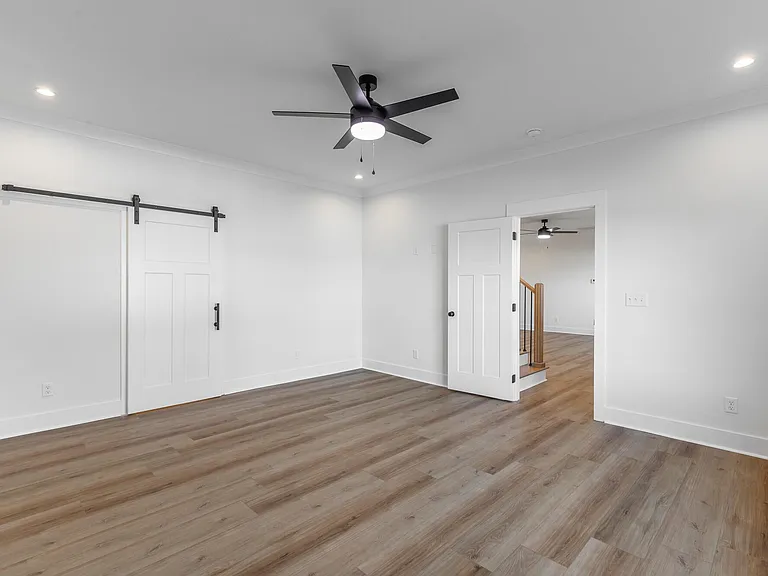 859 Live Oak Rd — Photo 33