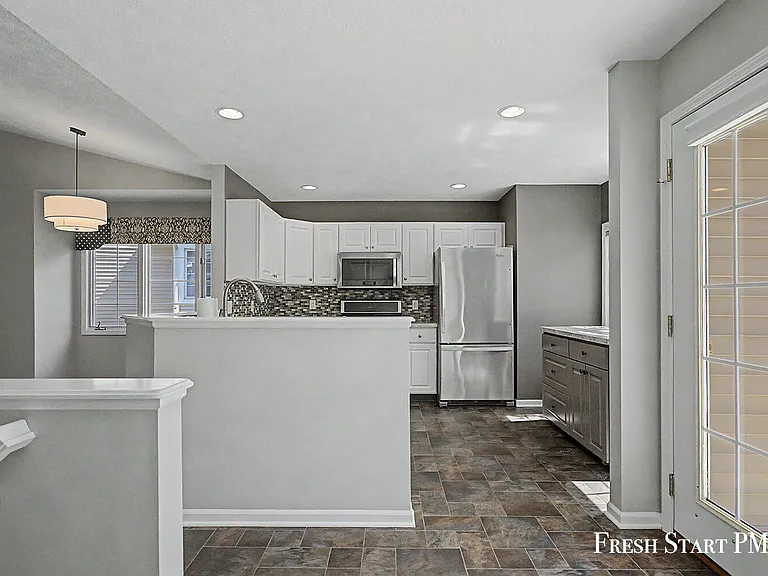 2107 Blue Bellway NW — Photo 4