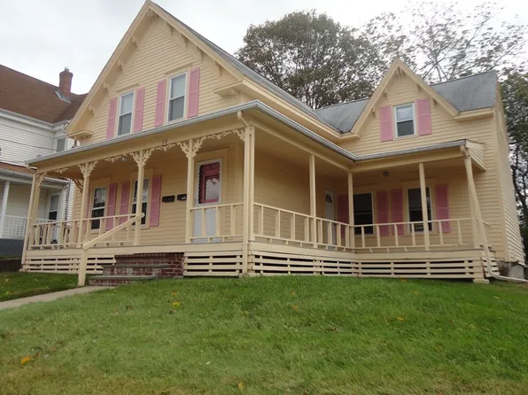 38 Winter St #2, Franklin, MA 02038