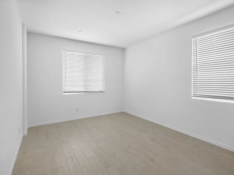 13415 W Eagle Feather Rd — Photo 14