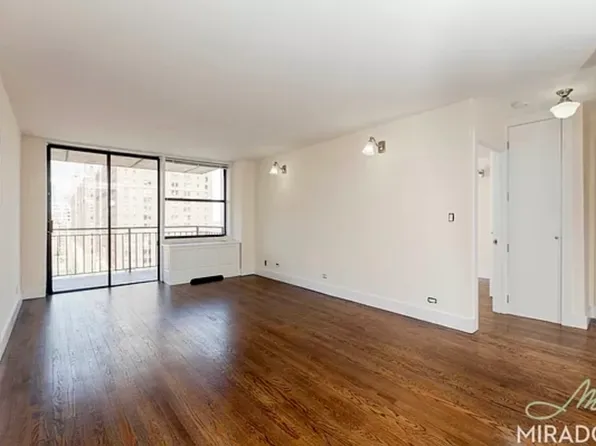 330 East 39th Street image 1 of 11