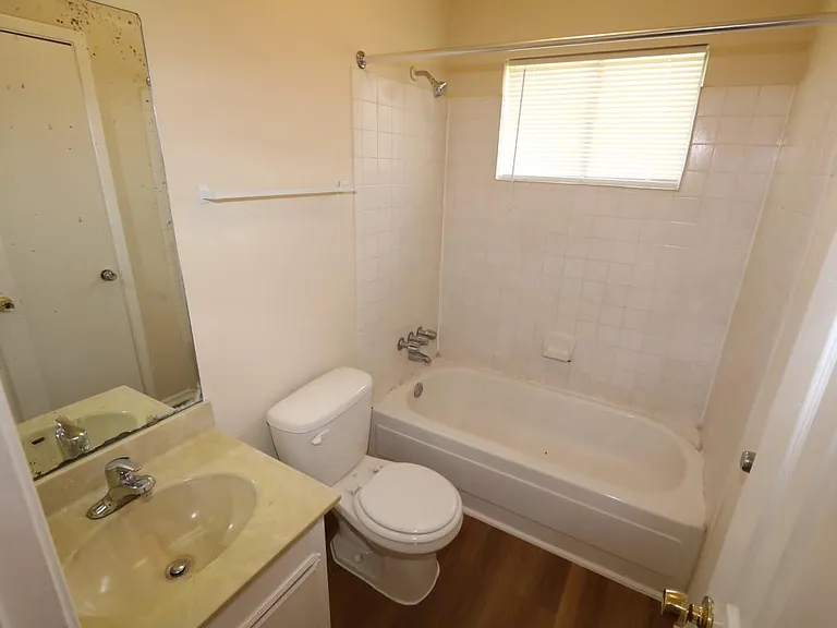9618 Rapid River Ln — Photo 14
