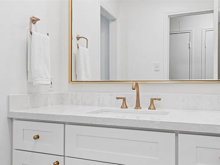 727 Bunker Hill Rd #15 — Photo 37