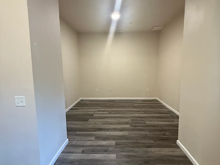 119 S Aubrey St #101 — Photo 5