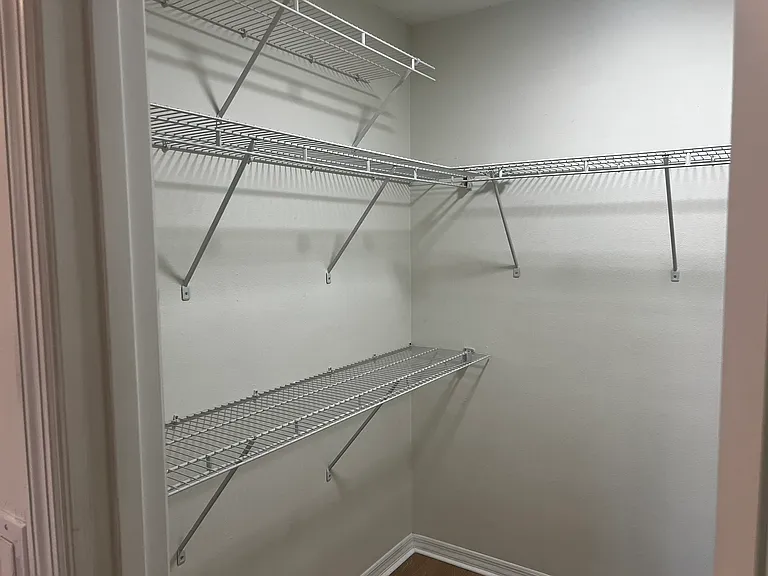 4025 Vermont Ln — Photo 22