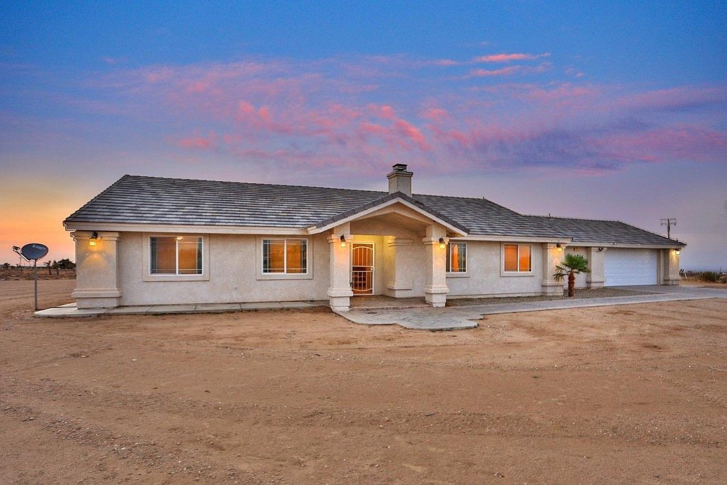 11130 Buttemere Rd, Phelan, CA 92371 Zillow