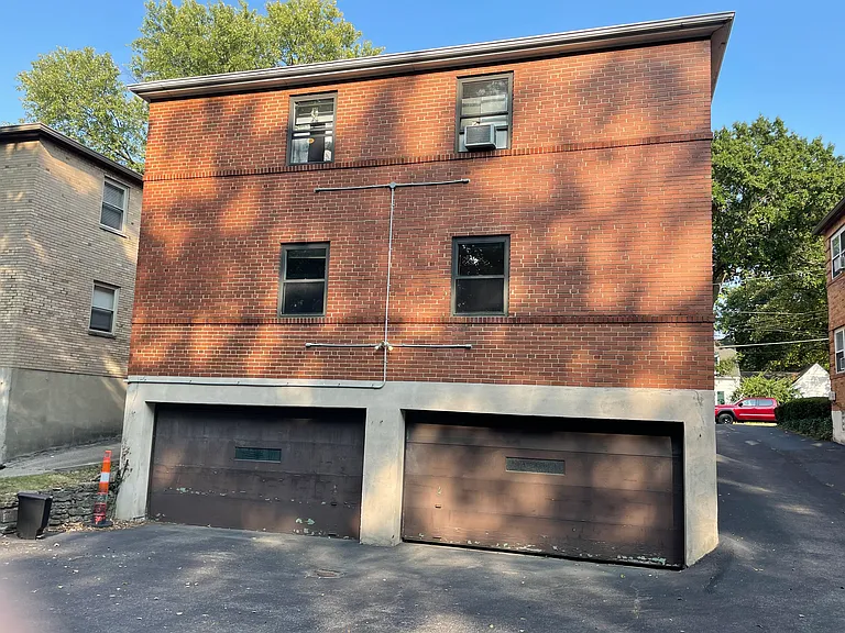 3941 Millsbrae Ave #D — Photo 8