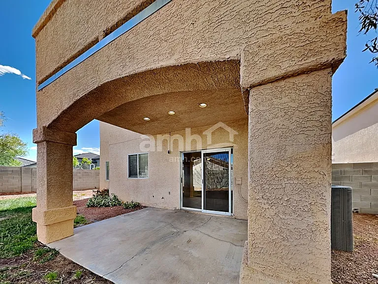 7400 Fencerow St — Photo 20
