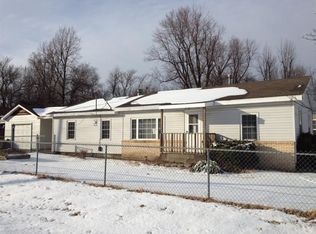 701 N Fulbright Ave, Springfield, MO 65802