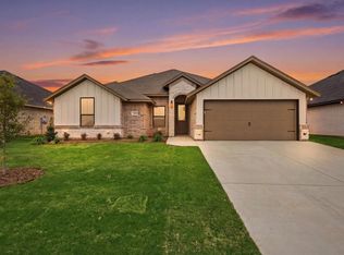 1360 Oleander Dr, Tolar, TX 76476