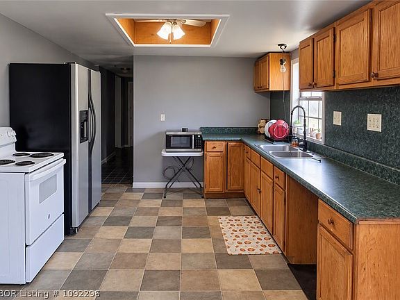 5th image of 519 S Summit Ave