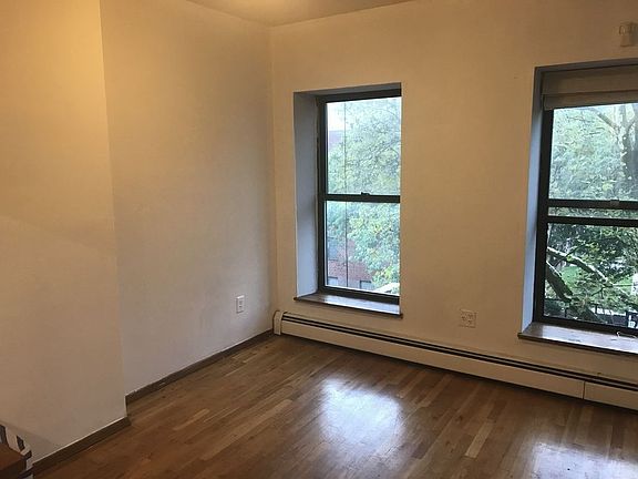 5th image of 463 Vanderbilt Ave APT 4