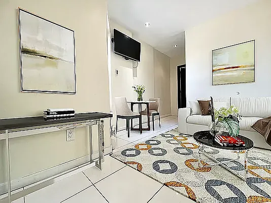 Rented by Vector New York, LLC | media 13