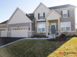 1401 Karen Dr, Dundee, IL 60118