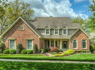 16452 Wilson Farm Dr, Chesterfield, MO 63005