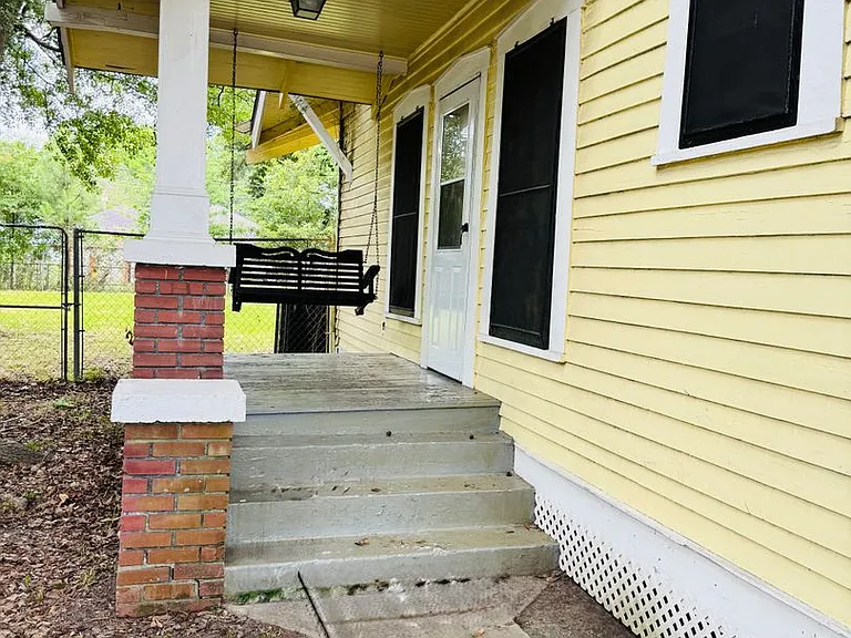 3648 Evangeline St — Photo 33